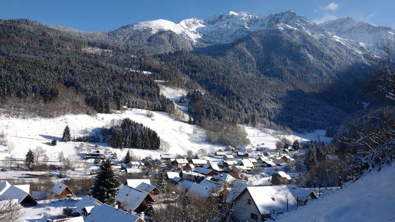 Gite La Chamoussiere Saint-Mury-Monteymond المظهر الخارجي الصورة